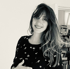 Portrait d’Eloïse Bouchet-Ermisse, enseignante de lettres modernes et FLE